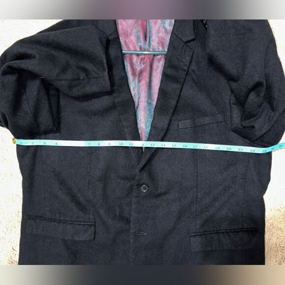 100% Cashmere Blazer - Picture 8 of 8